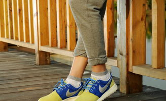 冬季休闲与造型更保险 深度解析Nike反毛皮运动鞋的优惠与性能